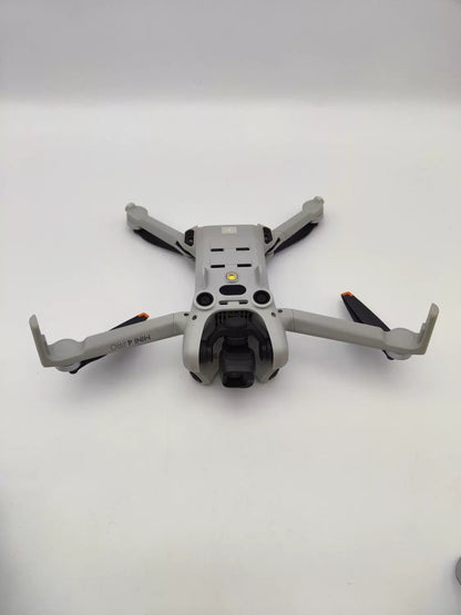 99% New (Mint) DJI mini4pro with Screen Fly More Combo