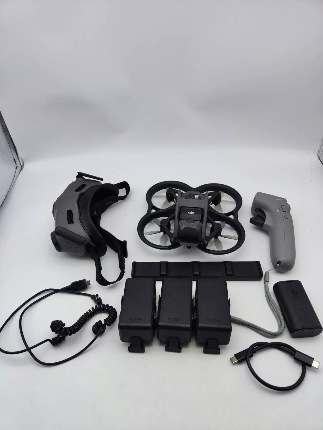 Near-New DJI avata Advanced Fly More Combo