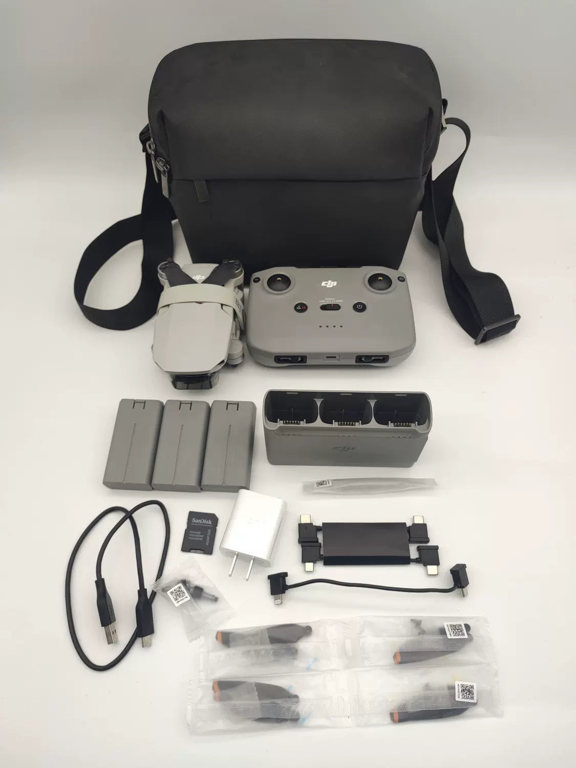 DJI Mini 2 Fly More Combo