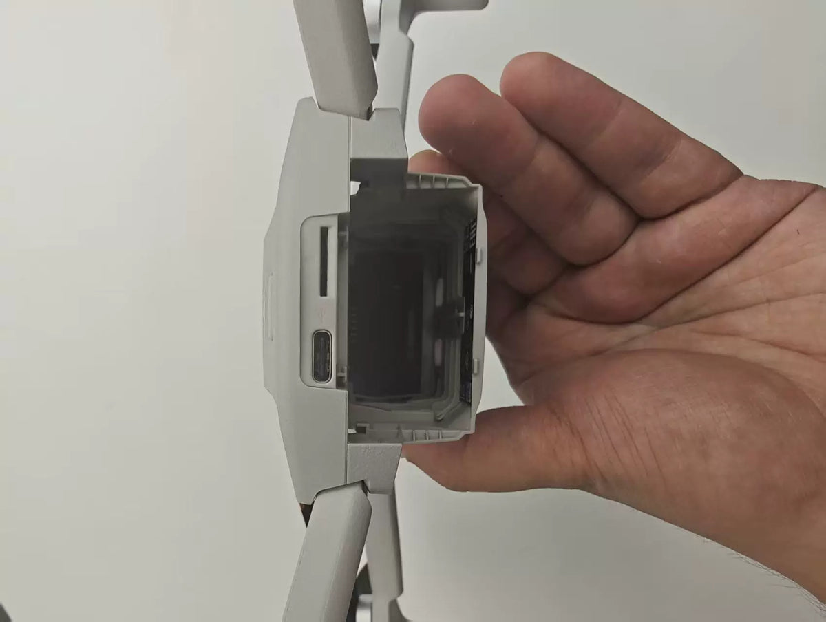 99% New (Mint) DJI Mini 3 Drone Box Opened, Not Activated – photo 8