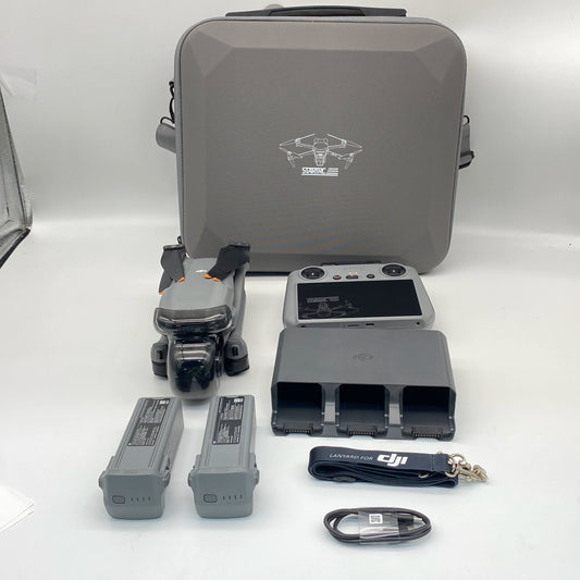 DJI Air 3S مع Care Refresh Fly More Combo (جهاز تحكم بشاشة) - ممتاز (جديد بنسبة 95%)