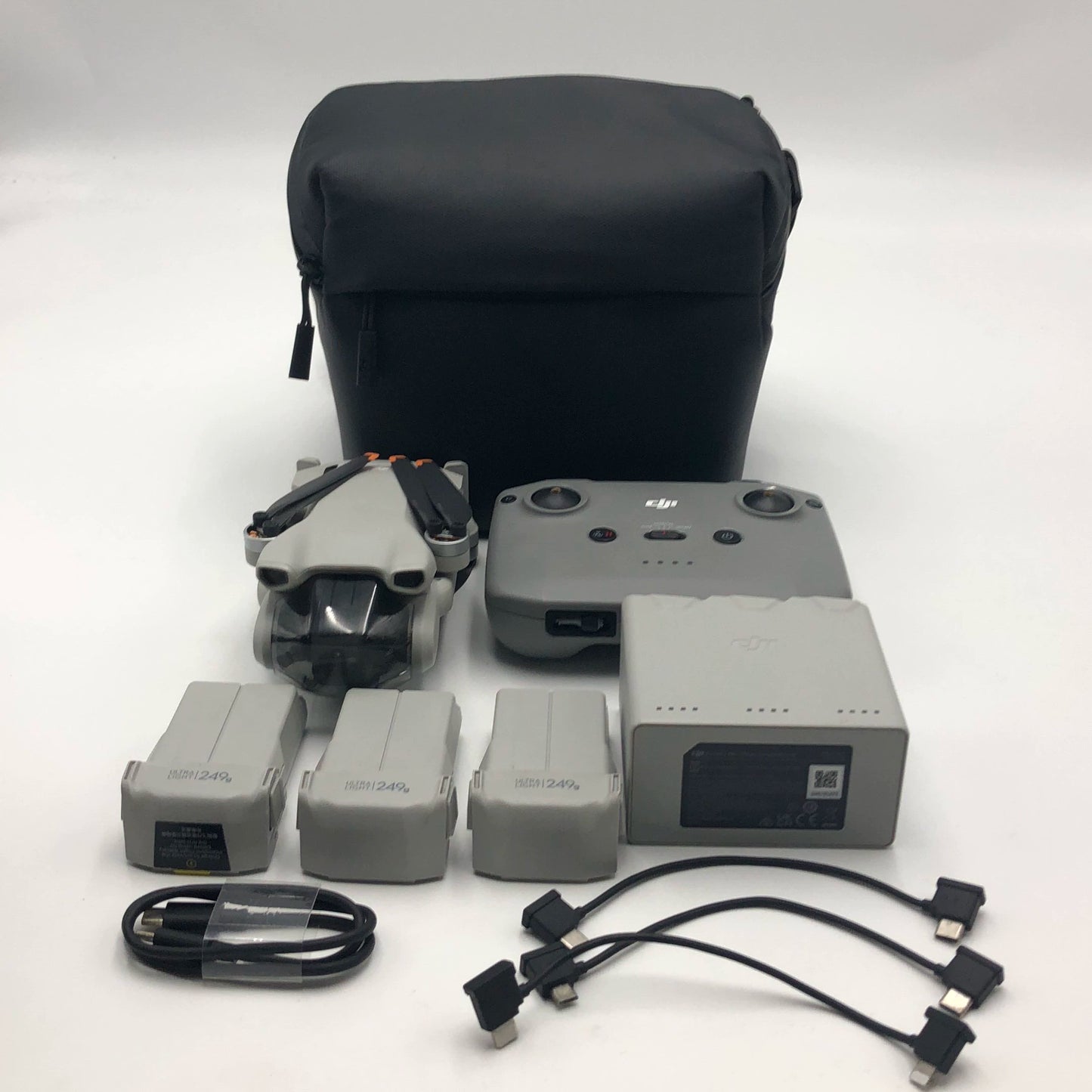 DJI Mini 3 Standard Remote Fly More Combo - Excellent (95% New)