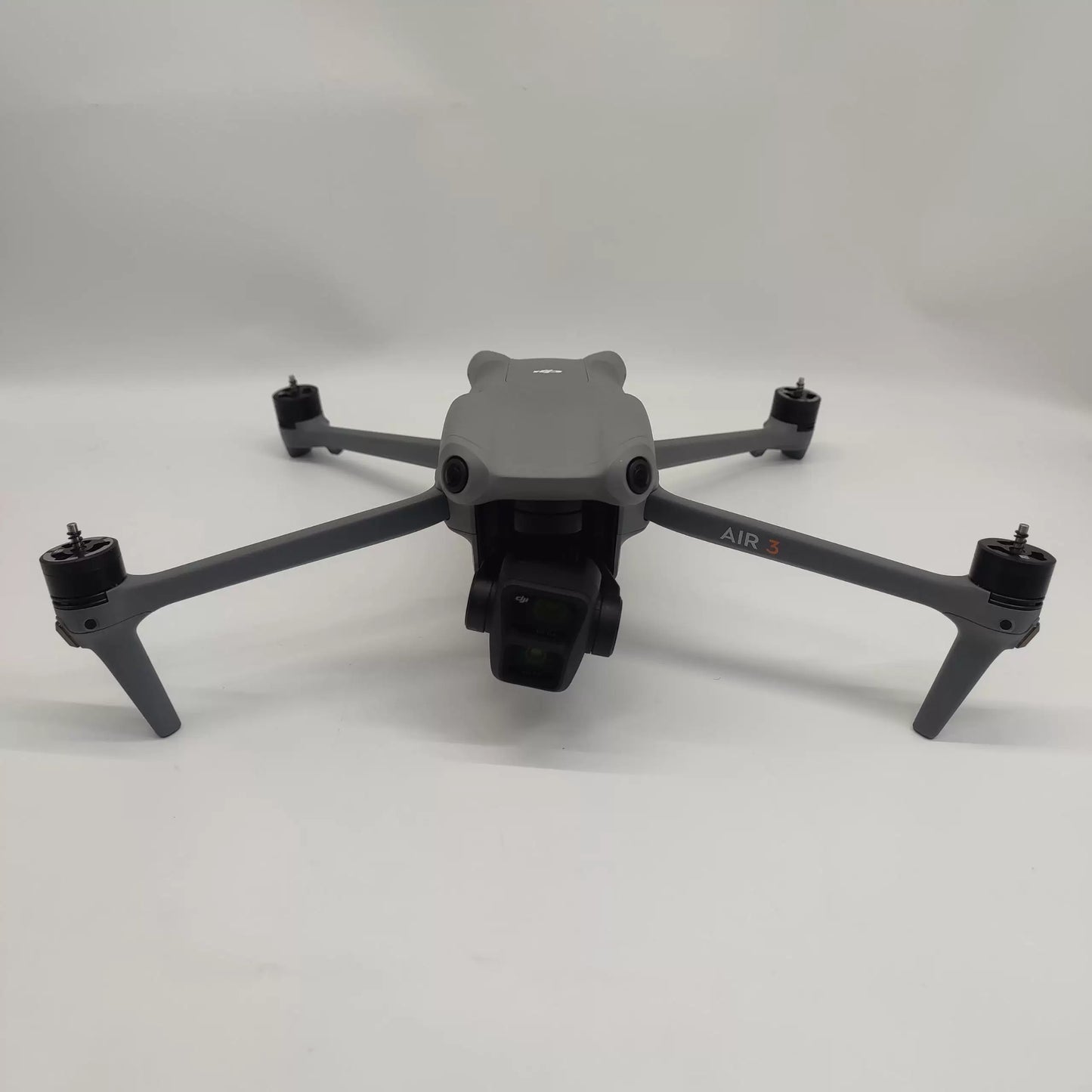 95% New (Like New) DJI Air 3 Fly More Combo