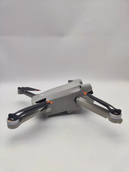 95% New (Like New) DJI Mini3pro with Screen Fly More Combo