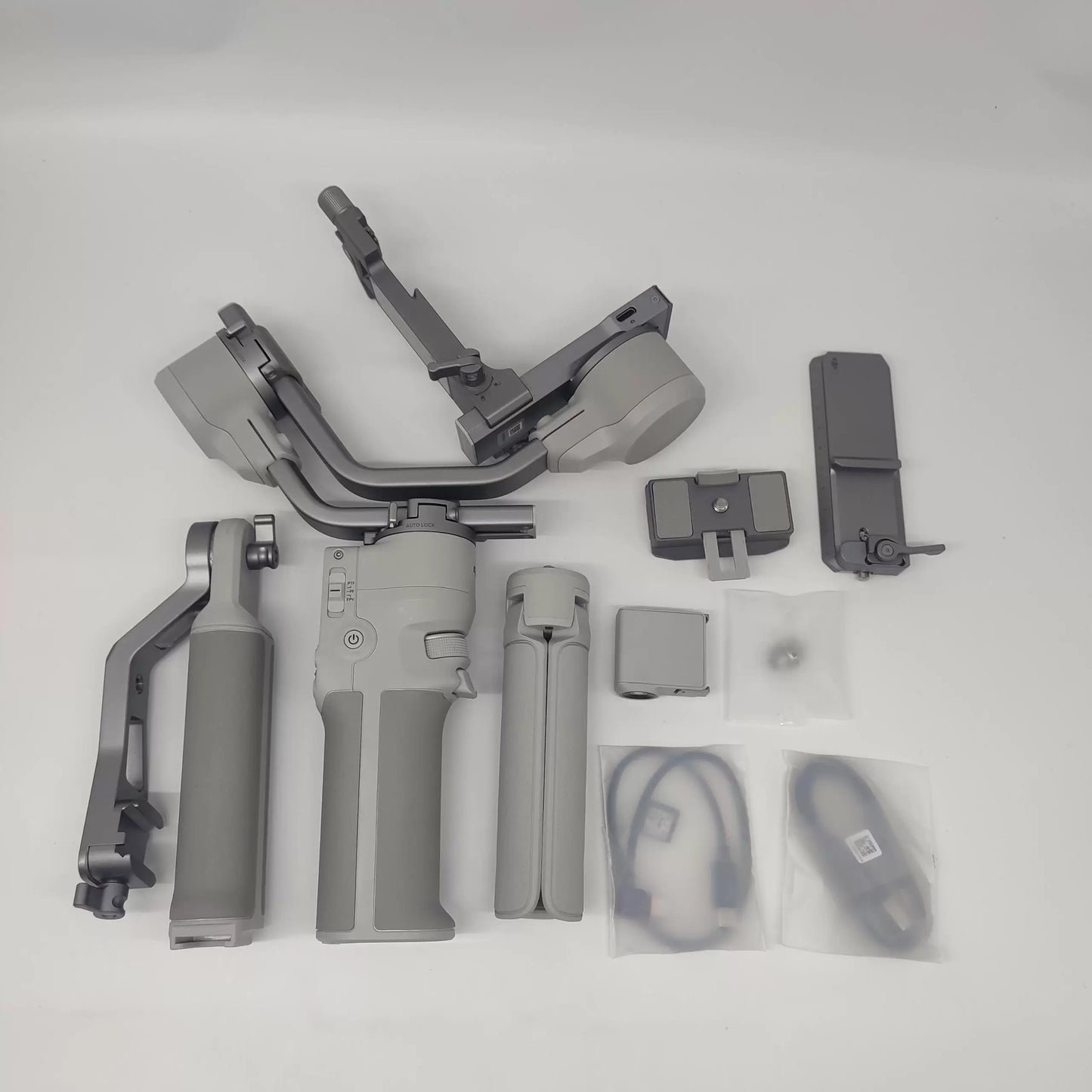 95% New (Like New) DJI Ronin RS 4 Mini Combo
