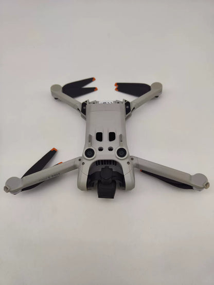 99% New (Mint) DJI mini3pro Extended Battery Fly More Combo