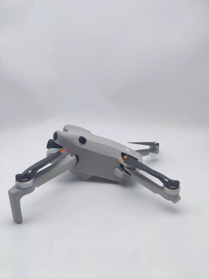 95% New (Like New) DJI mini4pro with Screen, Extended Battery Fly More Combo