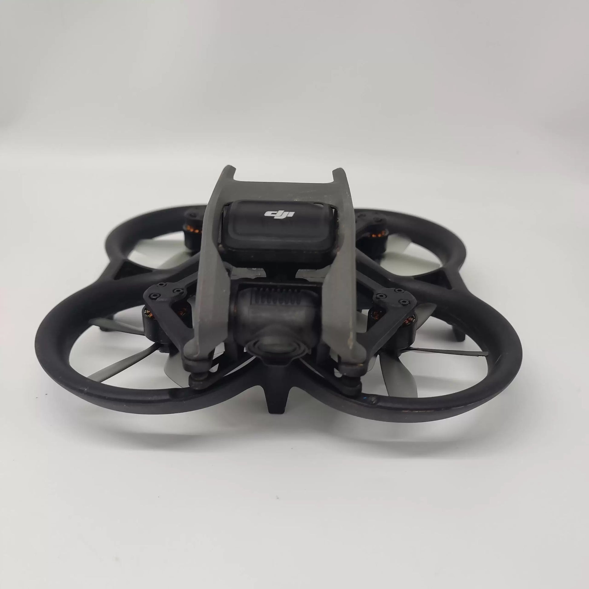95% New (Like New) DJI Avata New Advanced Combo + Carrying Bag