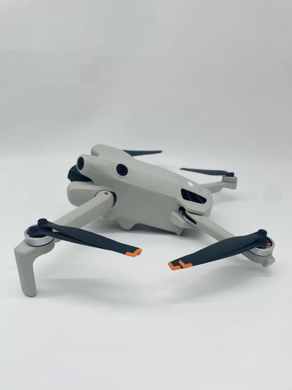 99% New (Mint) DJI Mini 4 Pro with Screen, Extended Battery Combo with DJI Care Refresh