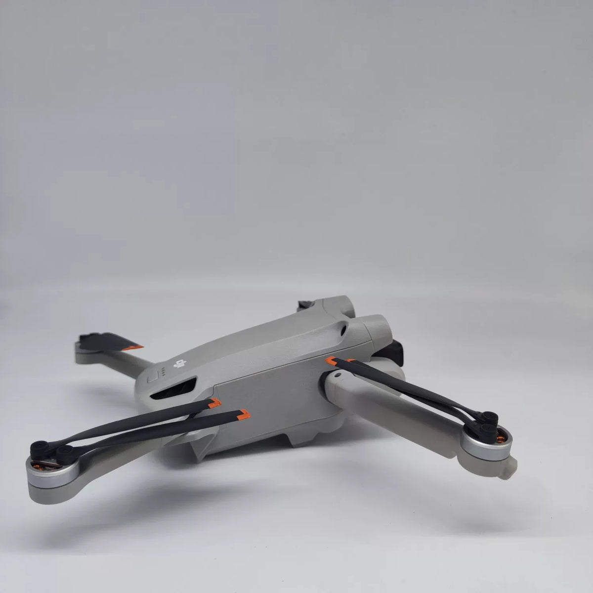 99% New (Mint) DJI mini3pro Fly More Combo