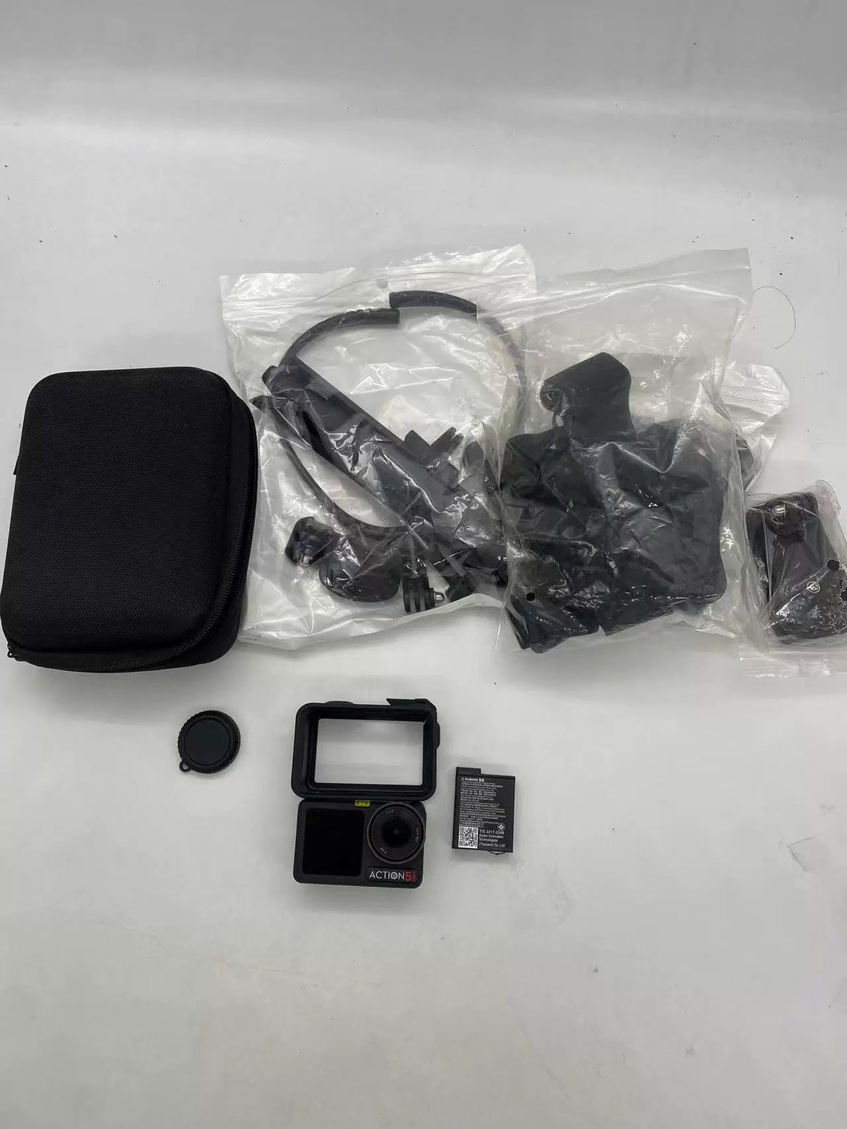 99% New (Mint) DJI Osmo Action 5 Pro – photo 1