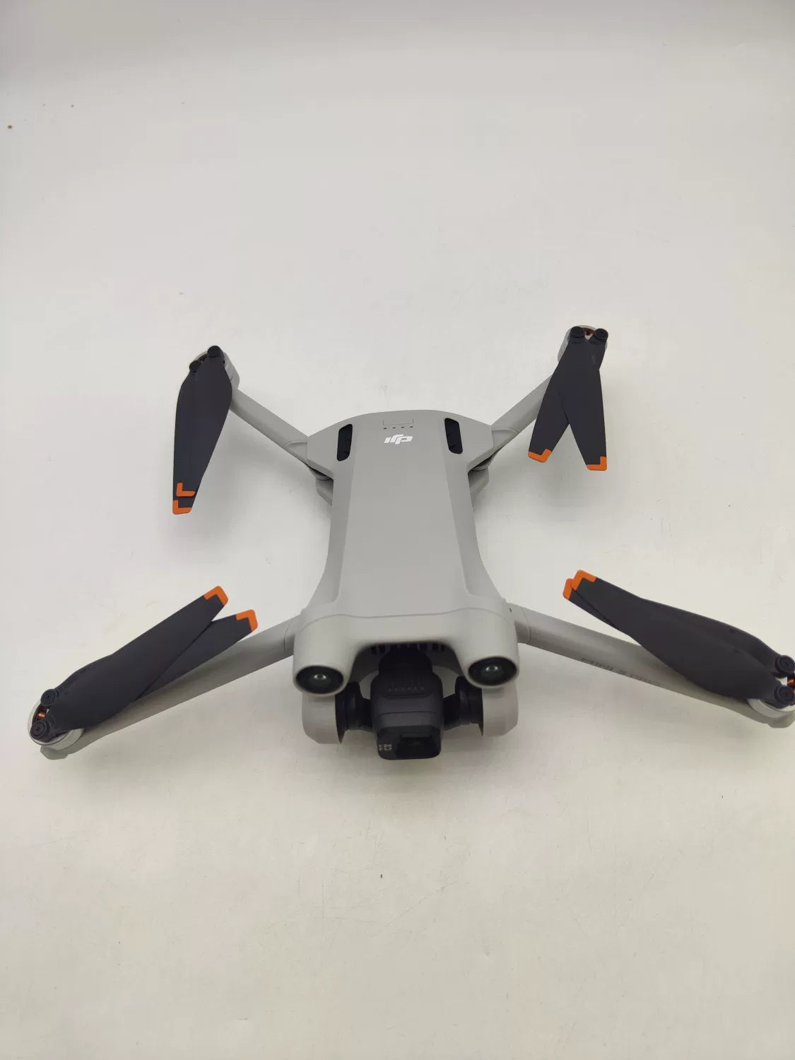 99% New (Mint) DJI mini3pro with Screen Fly More Combo