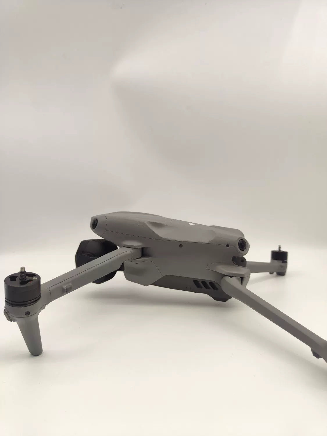 99% New (Mint) DJI air3s with Screen Enhanced Video Transmission Fly More Combo with DJI Care Refresh