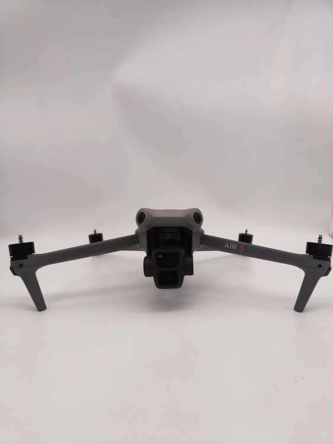 99% New (Mint) DJI air3 Fly More Combo