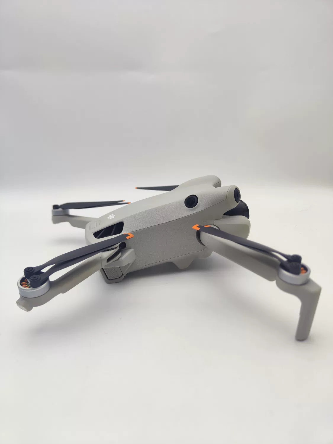 99% New (Mint) DJI mini4pro Standard Combo