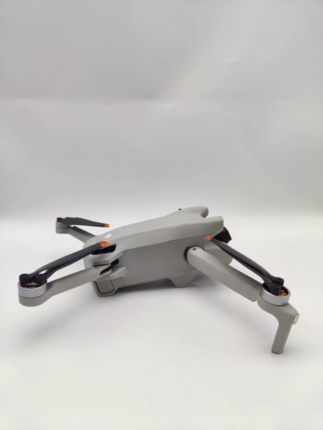 95% New (Like New) DJI mini3 with Screen Standard Edition