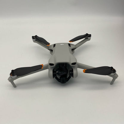 DJI Mini 3 with Screen Remote Fly More Combo - Excellent (95% New)