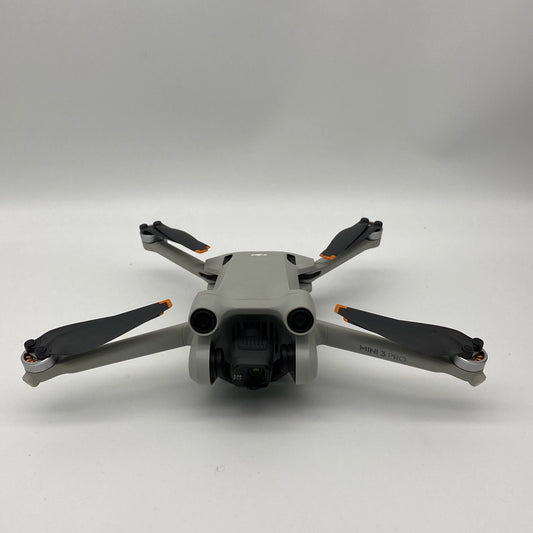 DJI Mini 3 Pro with Screen Remote Long Range Kit - Excellent (95% New)