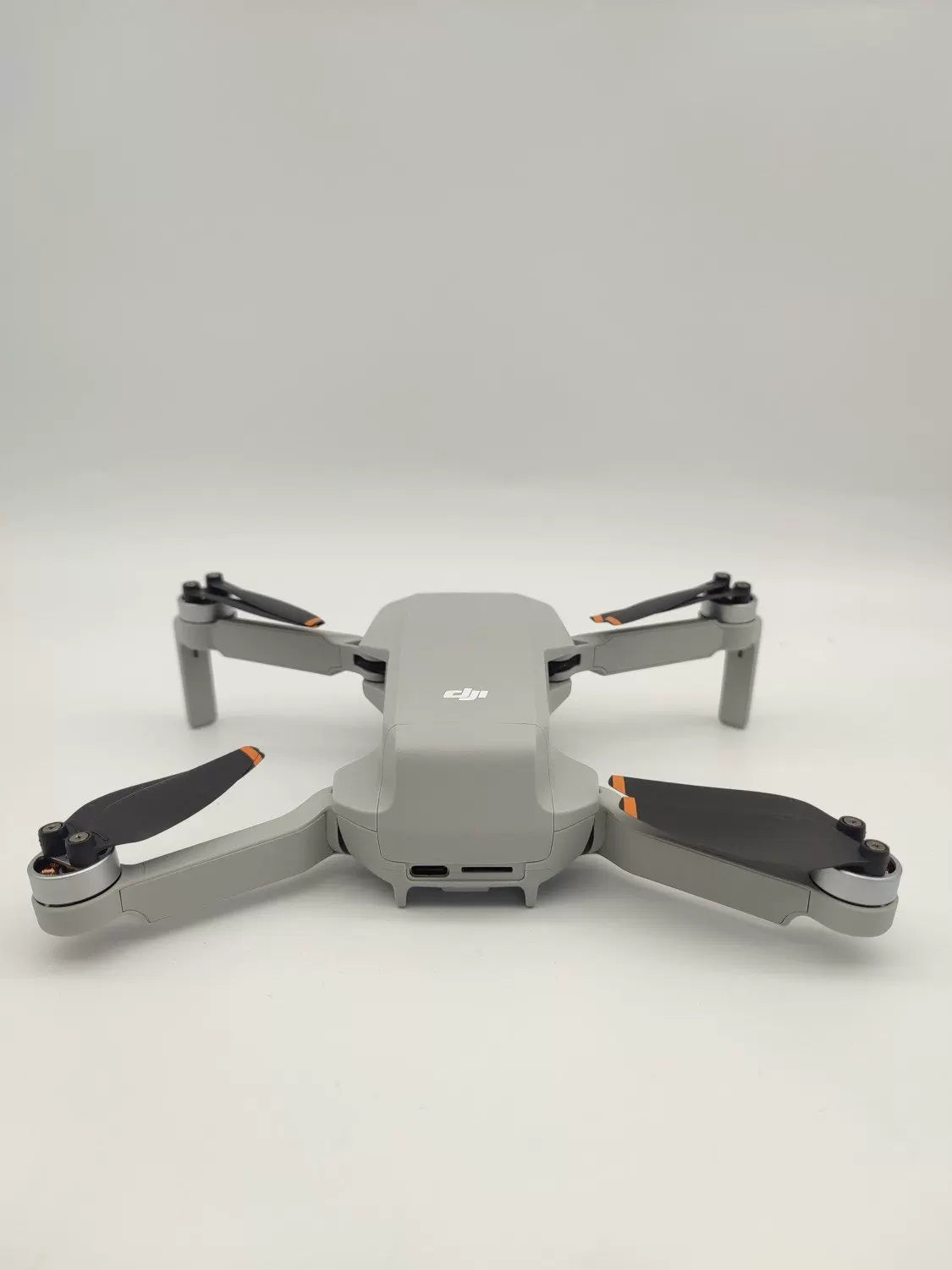 95% New (Like New) DJI Mini 4k Fly More Combo