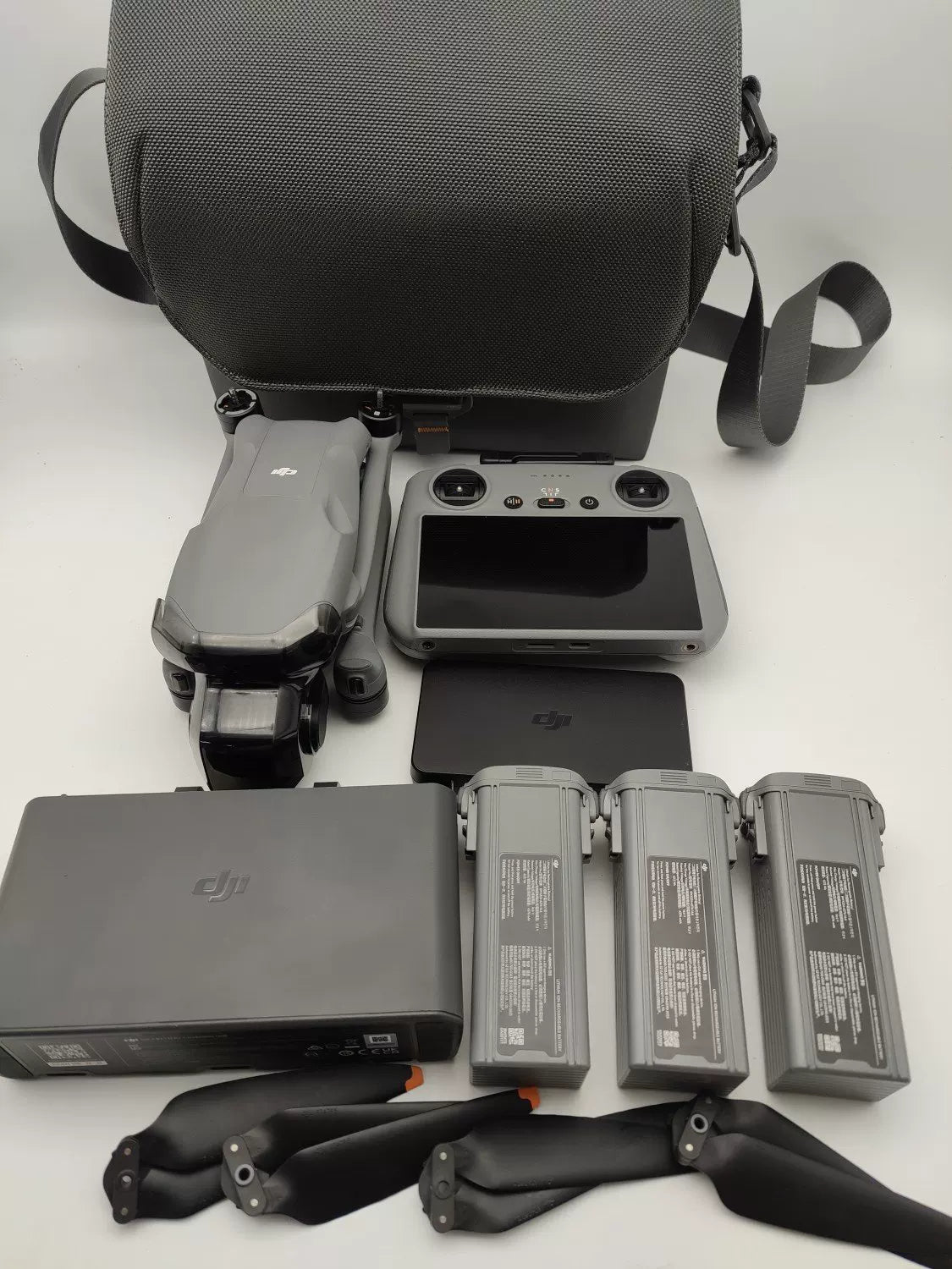 99% New (Mint) DJI Air 3S with Screen Fly More Combo DJI Care Refresh