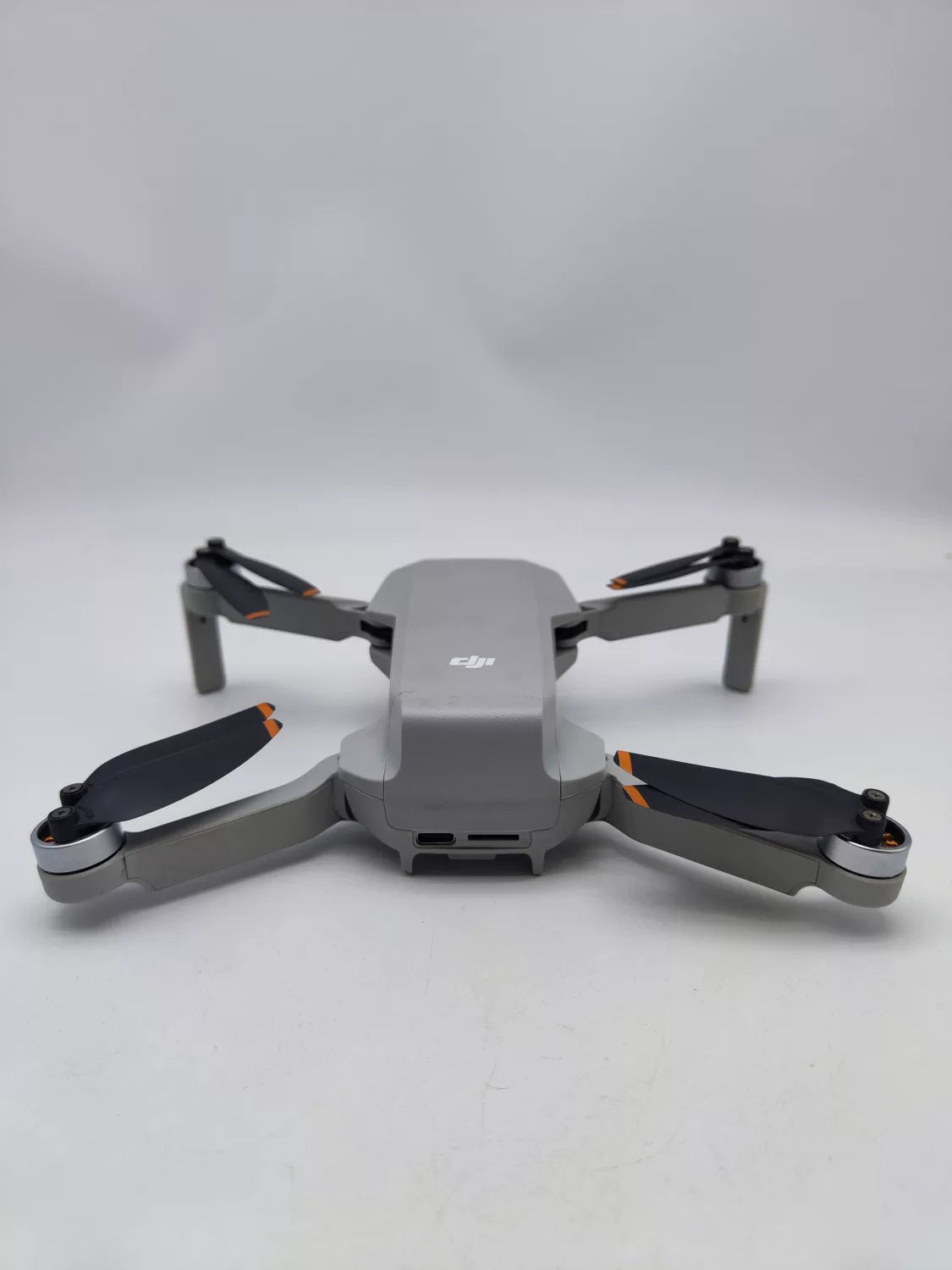 90% New (Excellent) DJI mini2se Fly More Combo