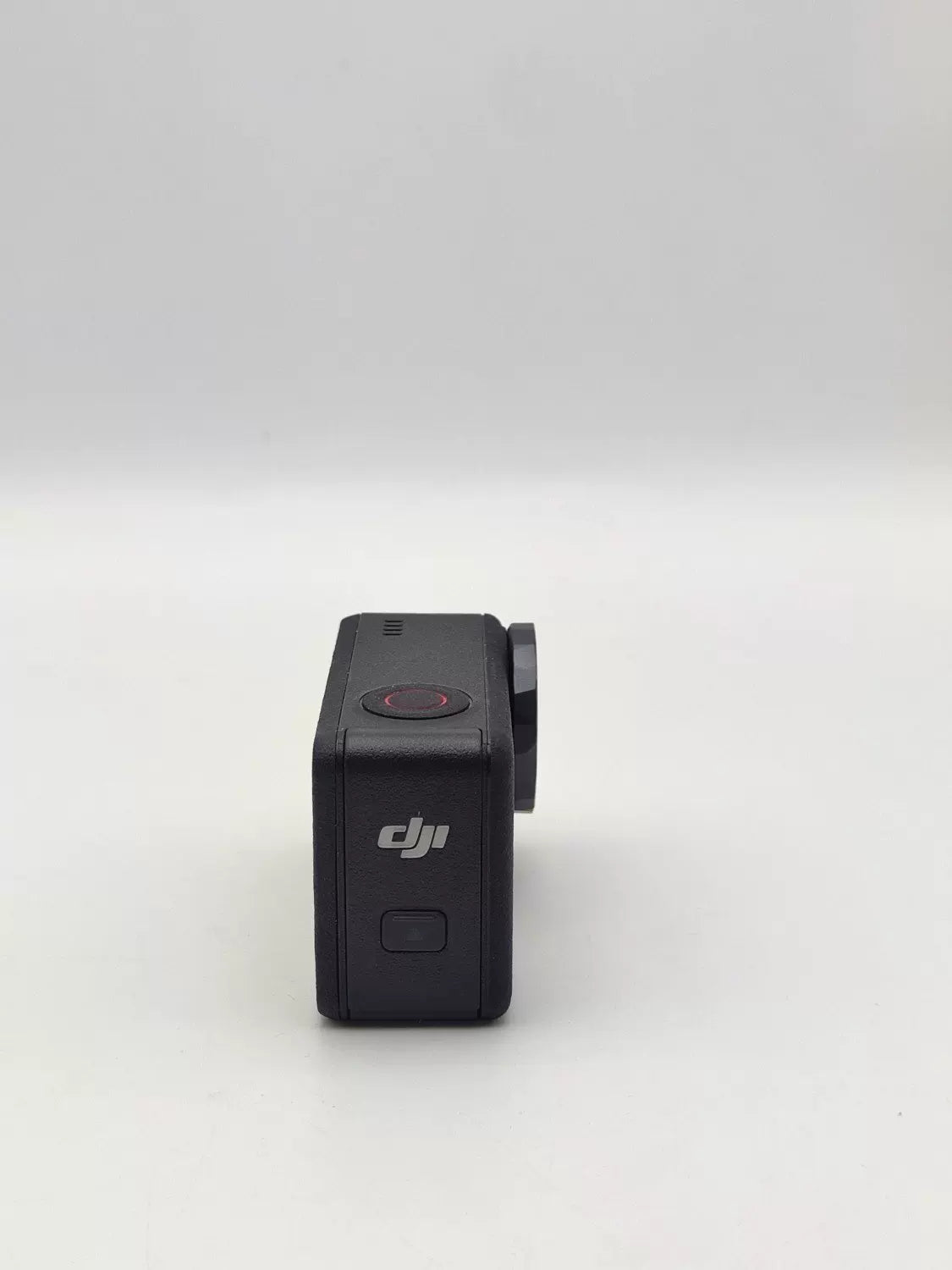 95% New (Like New) DJI action 5pro Standard Edition