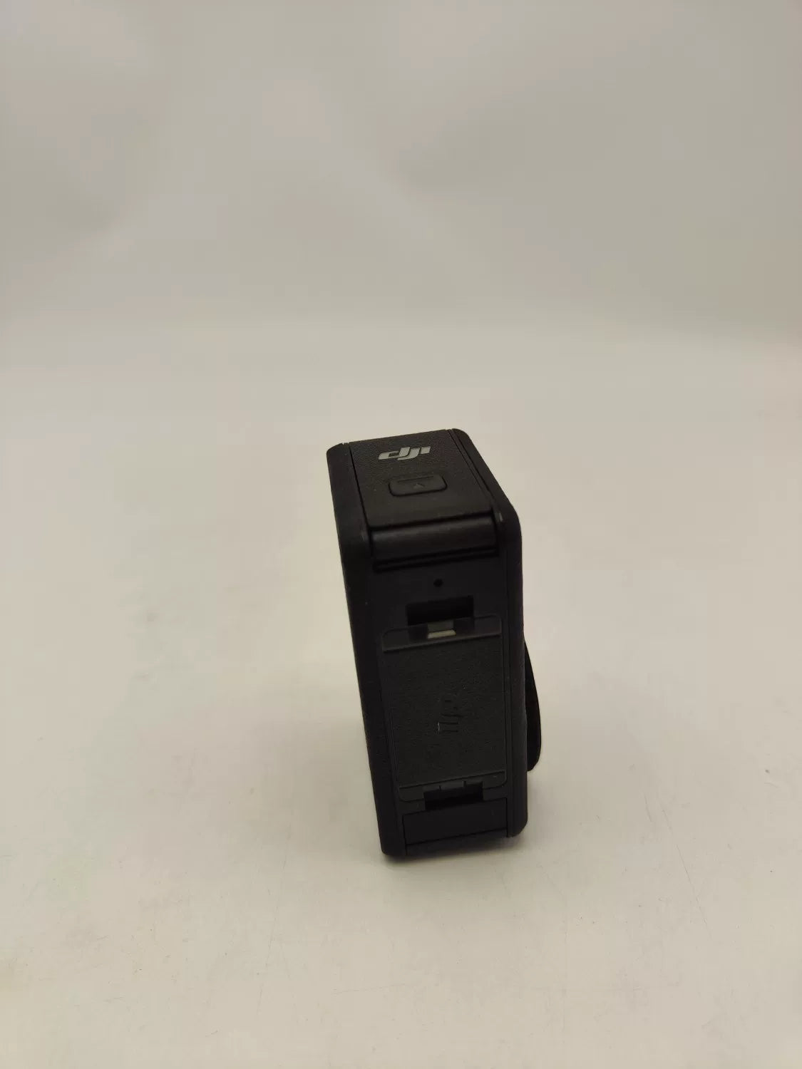 99% New (Mint) DJI action 5 pro Standard Edition with DJI Care Refresh
