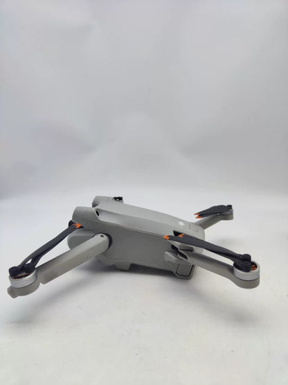 99% New (Mint) DJI mini3pro with Screen, Extended Battery Fly More Combo