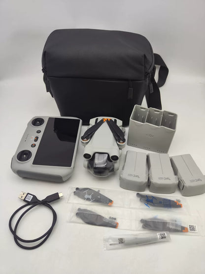 99% New (Mint) DJI mini3pro with Screen Fly More Combo with DJI Care Refresh