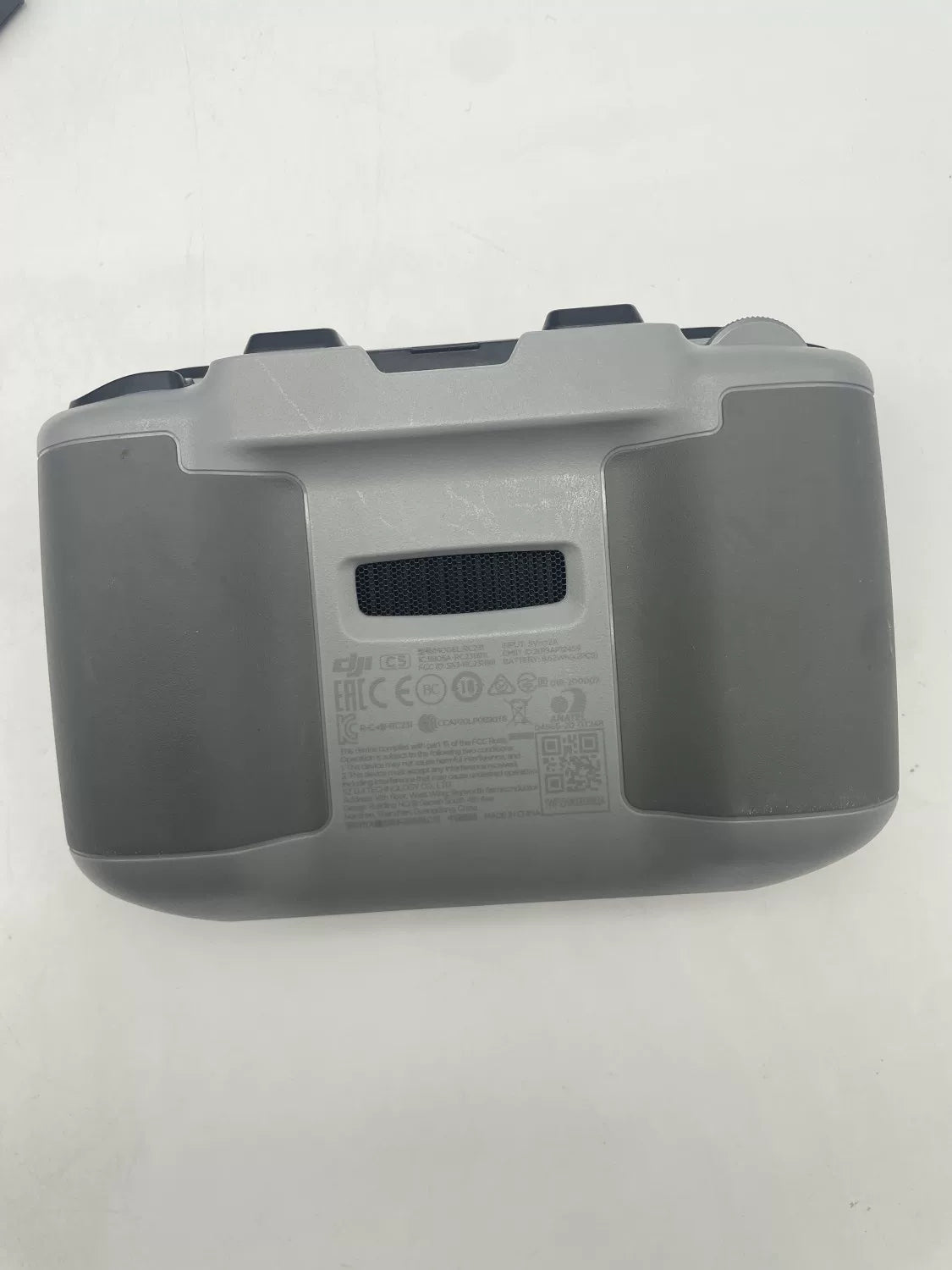 95% New (Like New) DJI Air 2 Fly More Combo