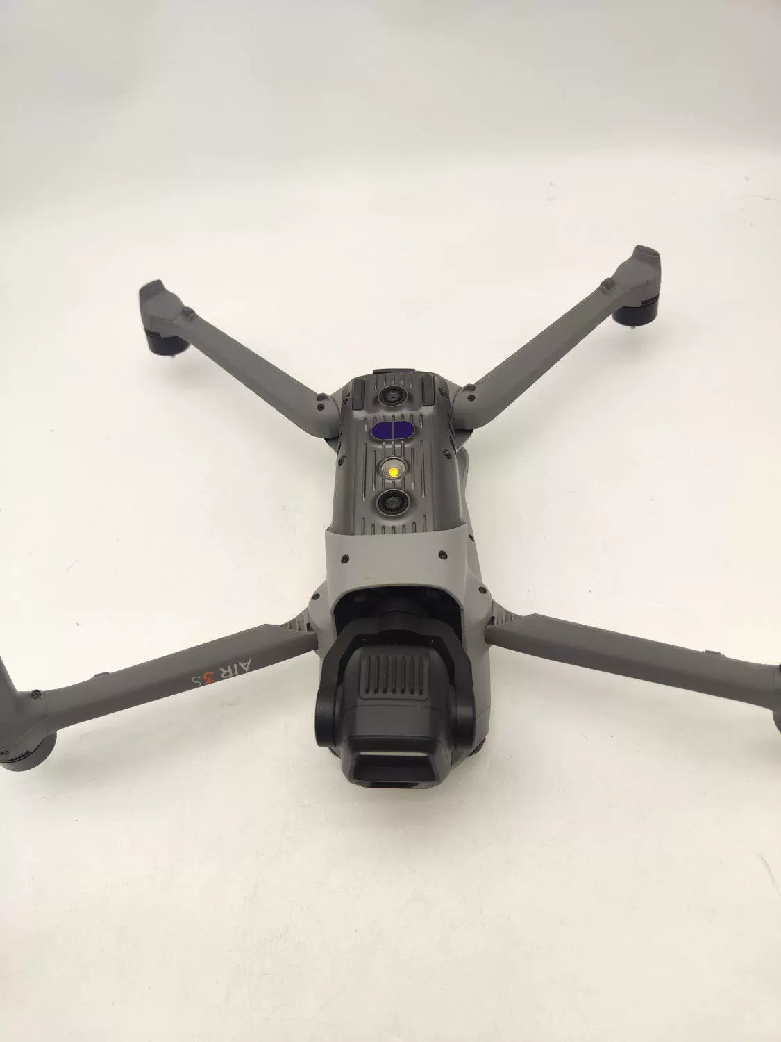 95% New (Like New) DJI air3s with Screen Fly More Combo with 2-Year DJI Care Refresh