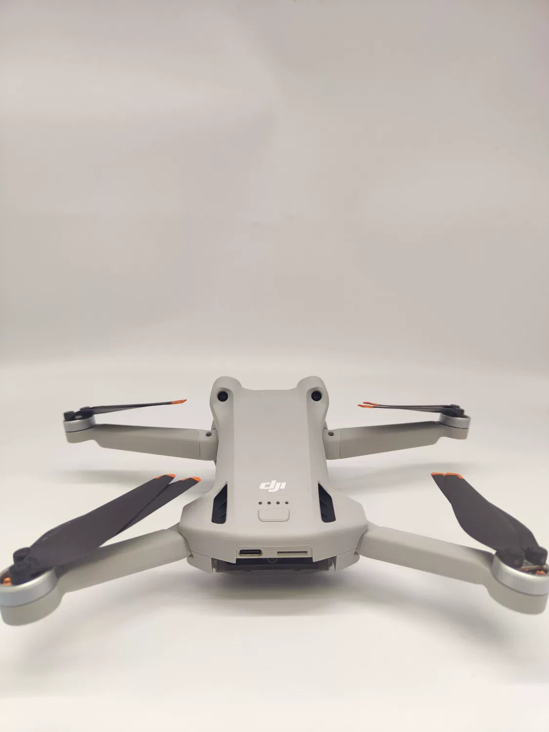 99% New (Mint) DJI mini3pro Fly More Combo