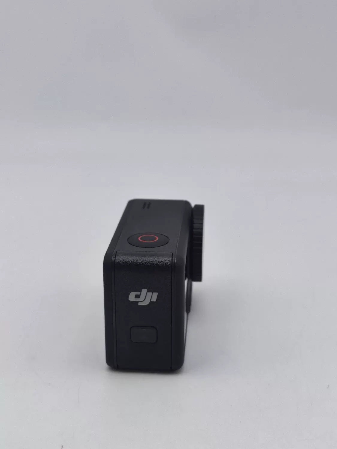 99% New (Mint) DJI action4 All-in-1 Combo with DJI Care Refresh