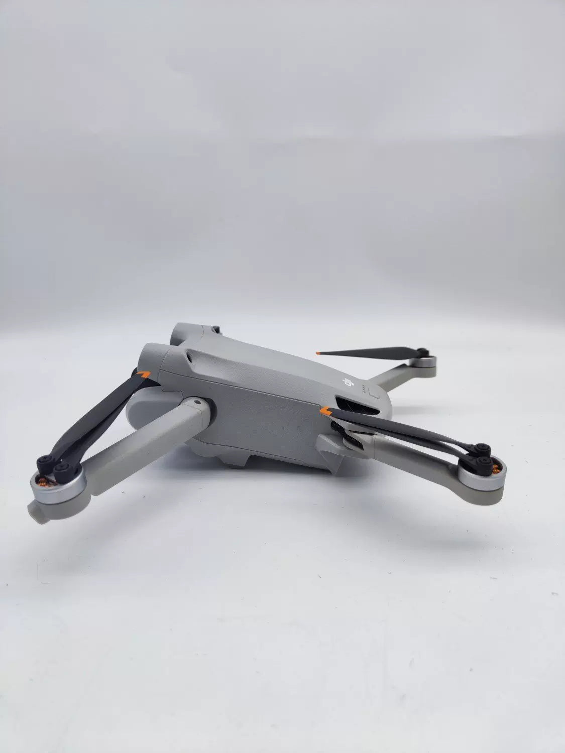 99% New (Mint) DJI Mini3pro with Screen, Extended Battery Fly More Combo with DJI Care Refresh
