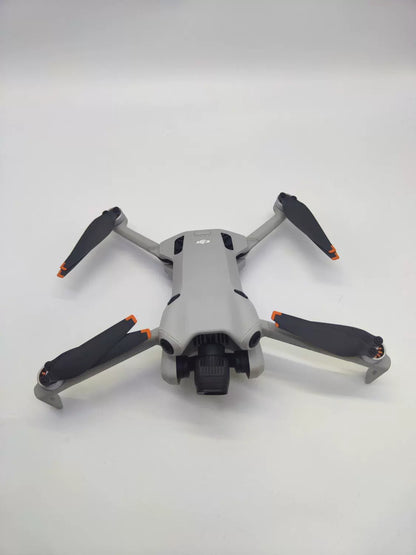 99% New (Mint) DJI mini4pro with Screen, Extended Battery Fly More Combo