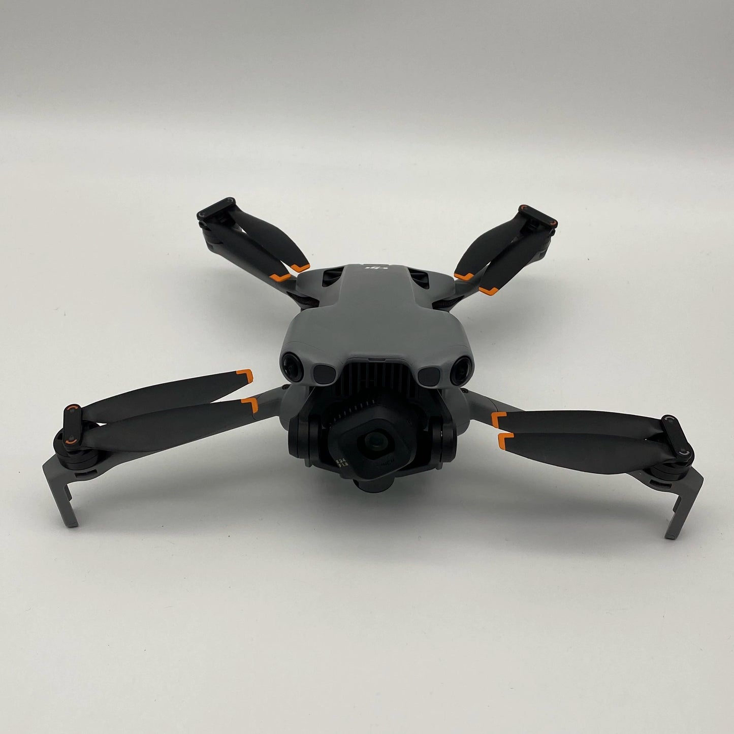 DJI Mini 5 Pro Fly More Combo (DJI RC 2) with Care Refresh - Like New (99%)
