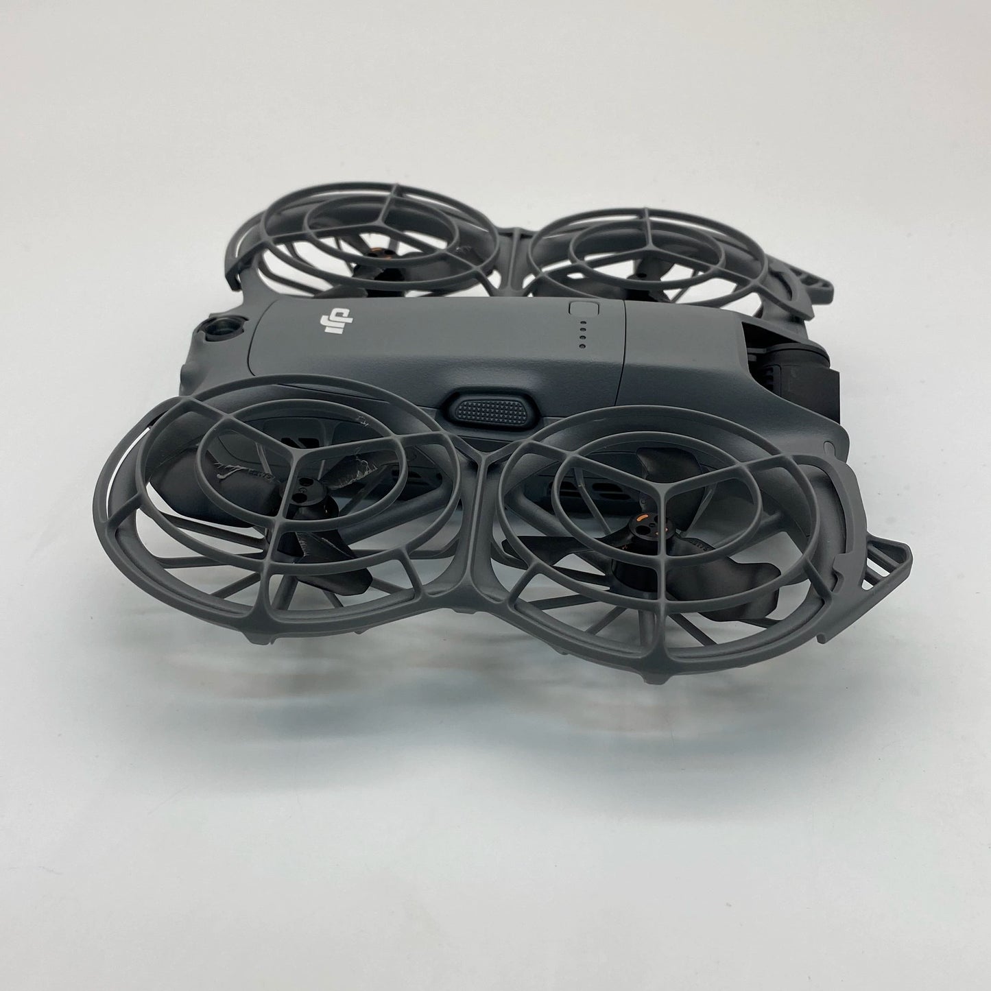 بطارية DJI نيو 2 مزدوجة - ممتازة (جديدة بنسبة 95%)