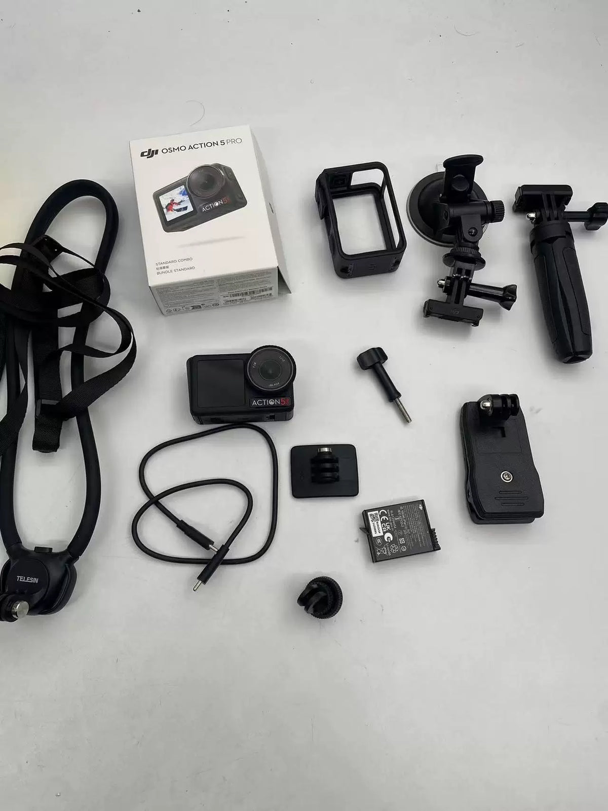 99% New (Mint) DJI Osmo Action 5 Pro – photo 1