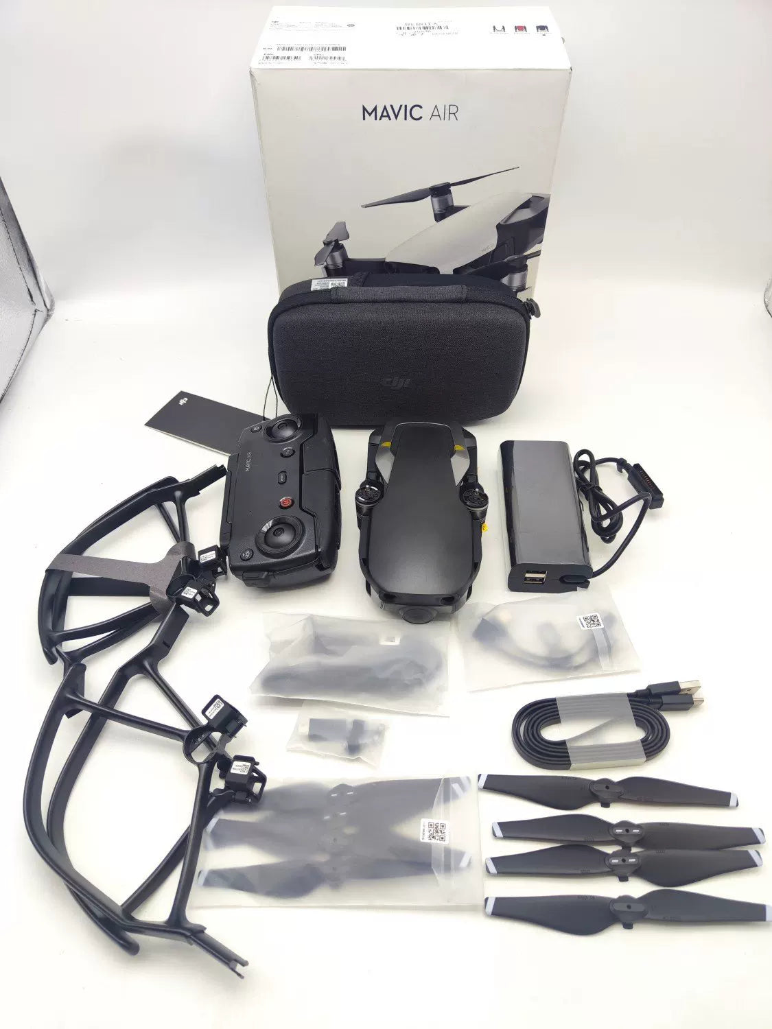 Near-New DJI Air1 Standard Combo
