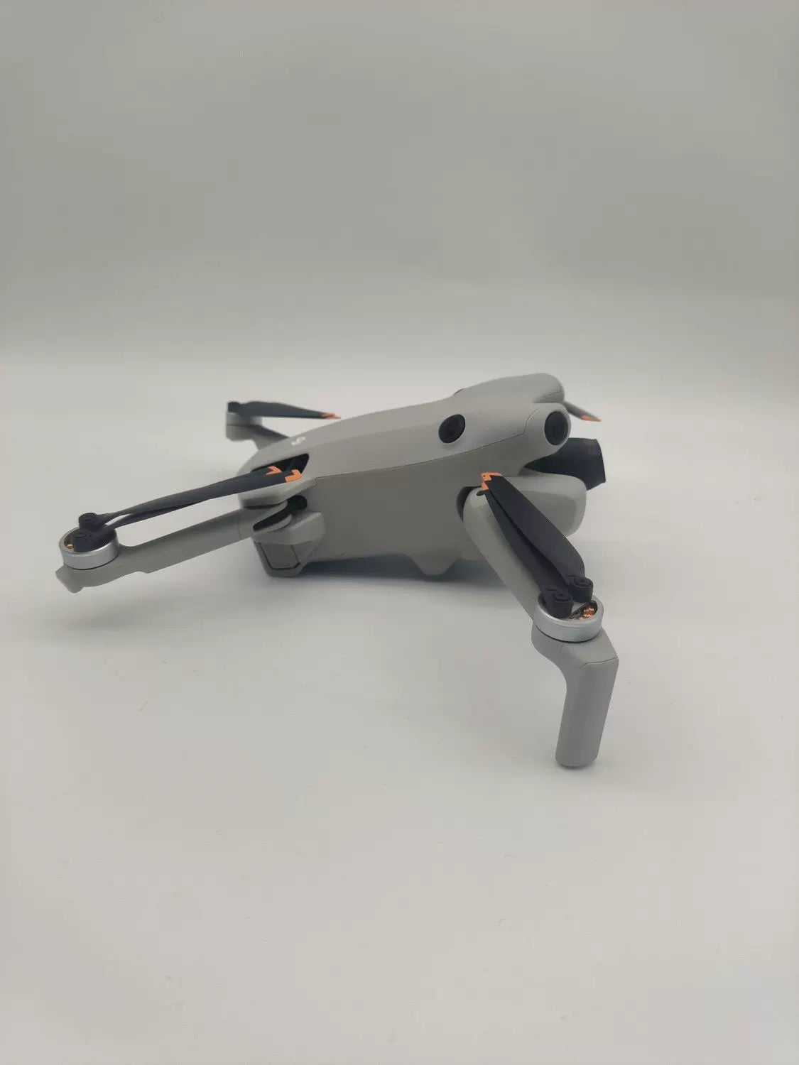 DJI Mini4pro with Screen Fly More Combo with DJI Care Refresh