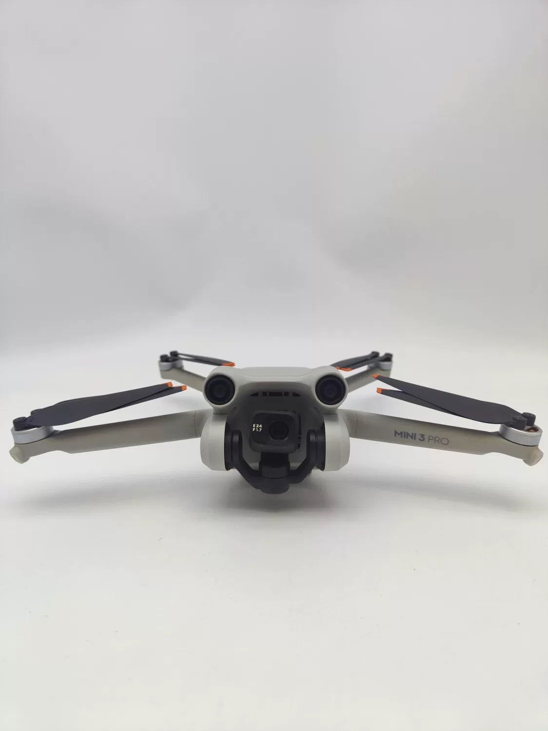 95% New (Like New) DJI mini3pro with Screen, Extended Battery Fly More Combo