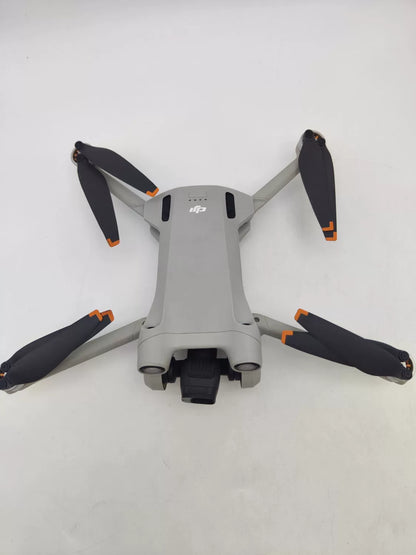 95% New (Like New) DJI mini3 pro with Screen Fly More Combo