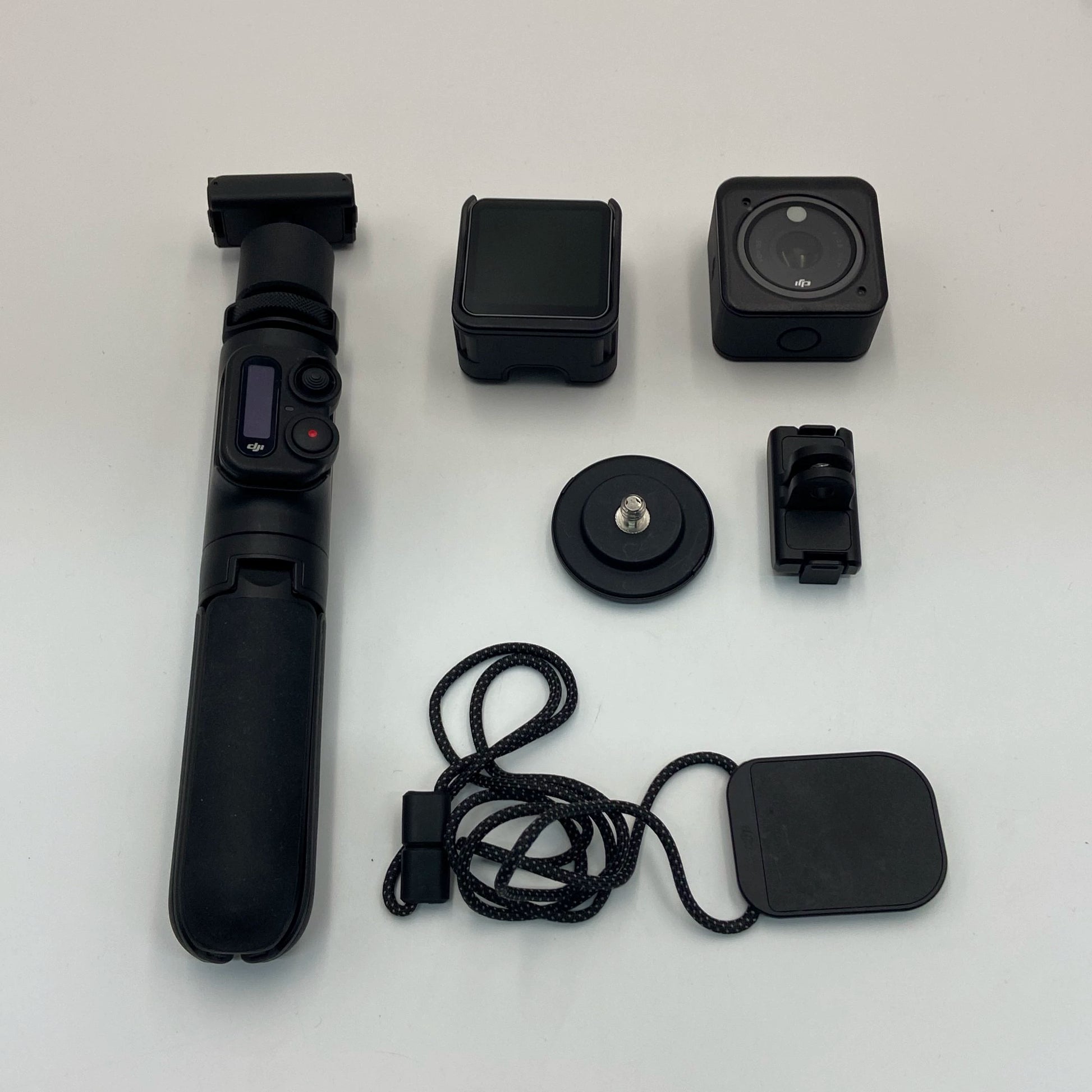 DJI Action 2 Dual Screen Combo with Bluetooth Handle - Excellent (95% New)