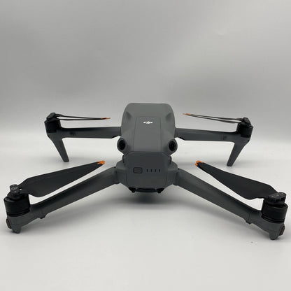 DJI Air 3S Fly More Combo مع Care Refresh ووحدة 4G - ممتاز (جديد بنسبة 95%)