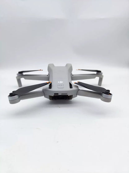 DJI Mini3 with Screen Fly More Combo