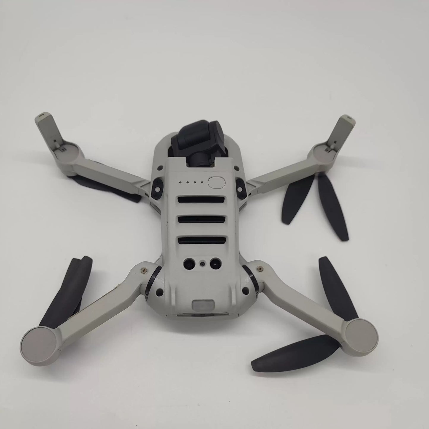 95% New (Like New) DJI Mini 2 Fly More Combo