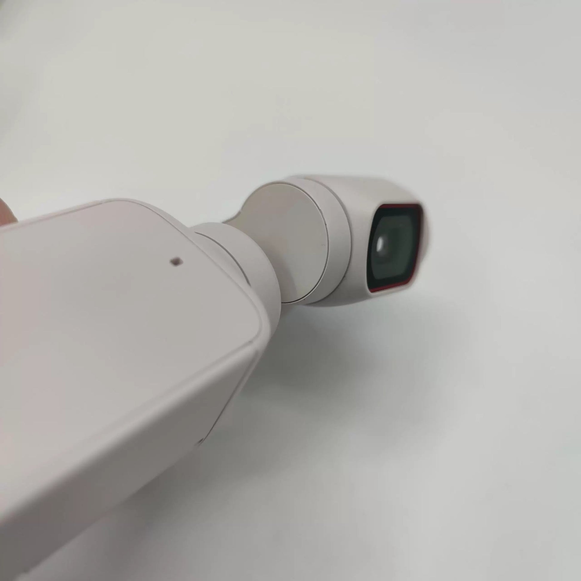 95% New (Like New) DJI pocket 2 Cloud White Limited Edition Combo