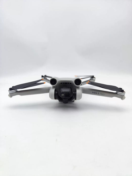 99% New (Mint) DJI mini3pro with Screen Fly More Combo