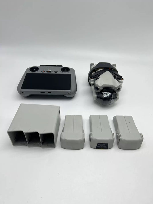 DJI Mini 4 pro with Screen, Extended Battery Fly More Combo