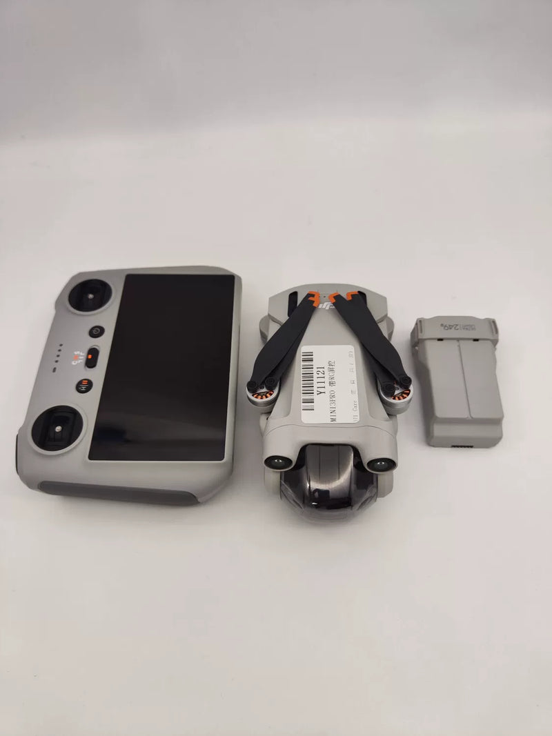 99% New (Mint) DJI mini3pro with Screen Standard Combo